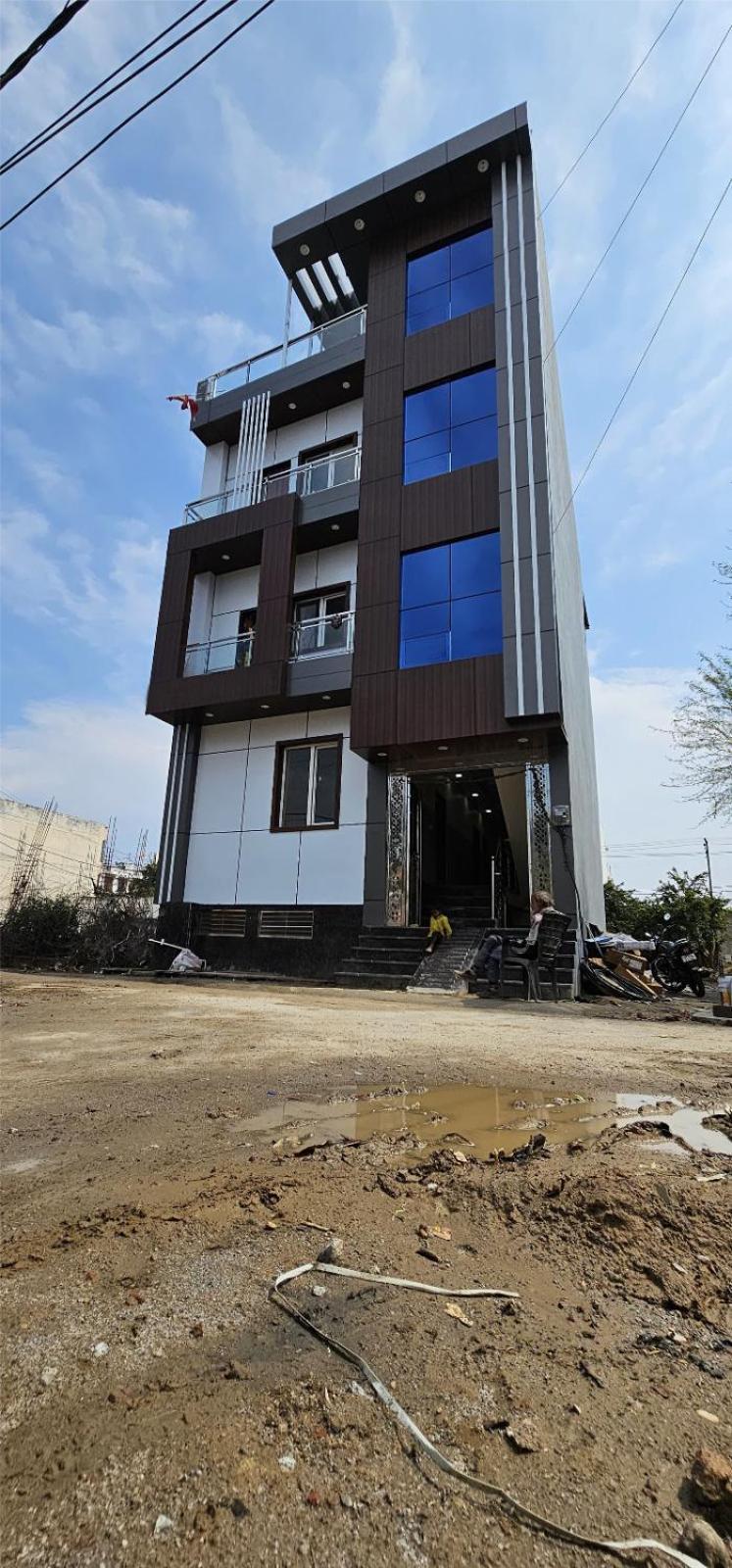 The Lord Krishna Residency Vrindavan 호텔 외부 사진